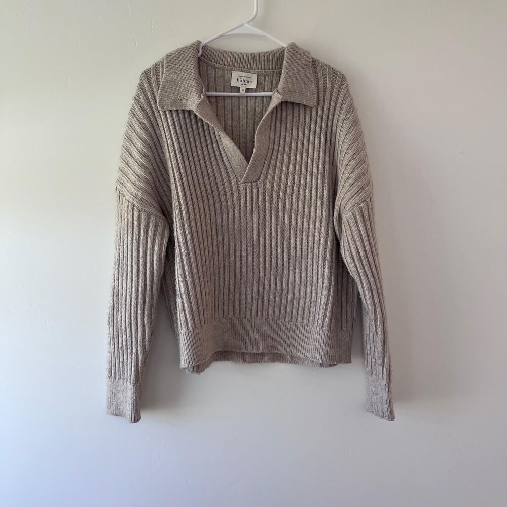 Böhme Chunky Ribbed Knit Open V-Neck Collar Sweater